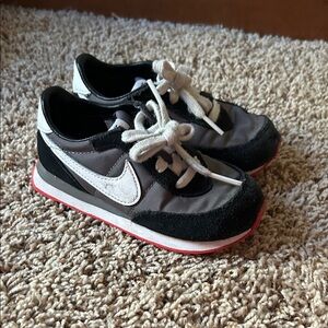 Nike Kids Black, Gray, and White Sneakers